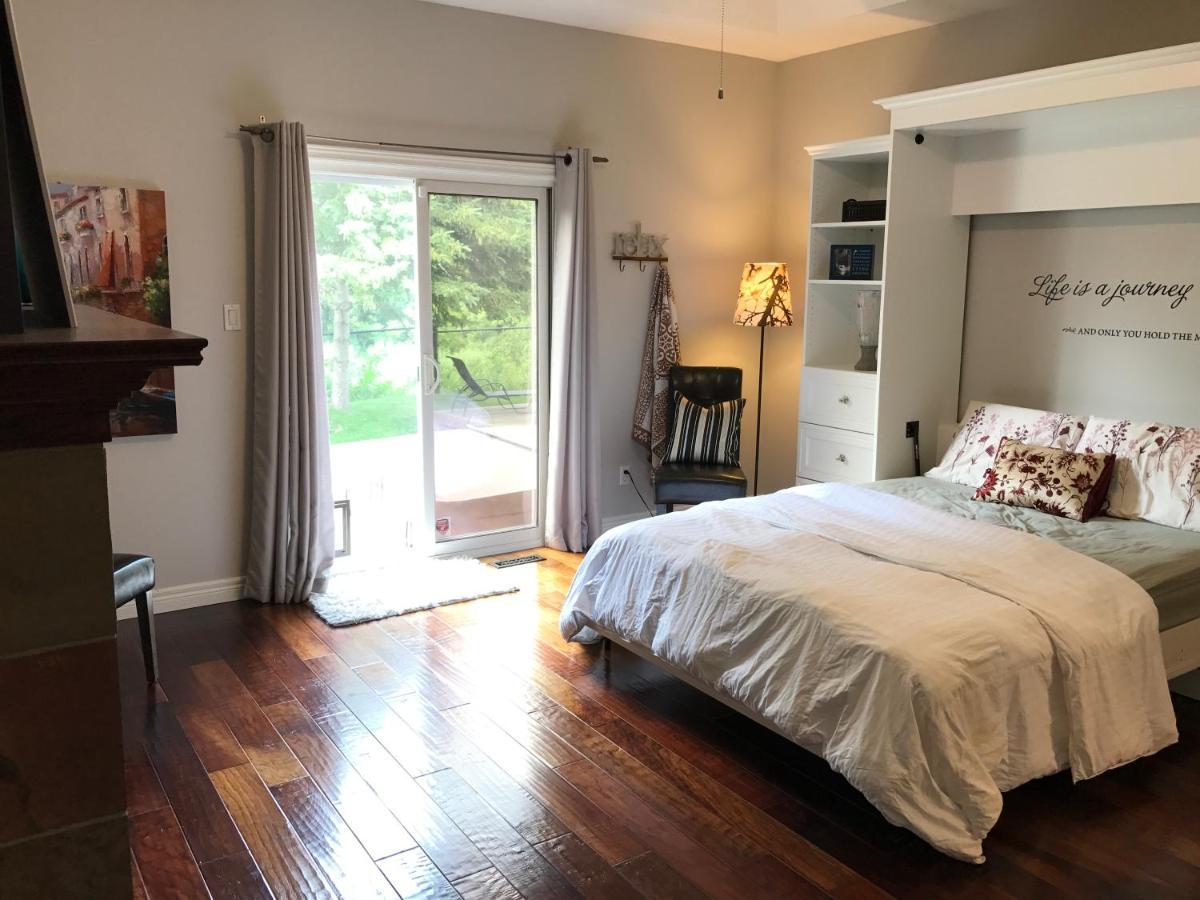 Cozy Luxury On The Thames In Ontario! Apartment Лондон Екстериор снимка