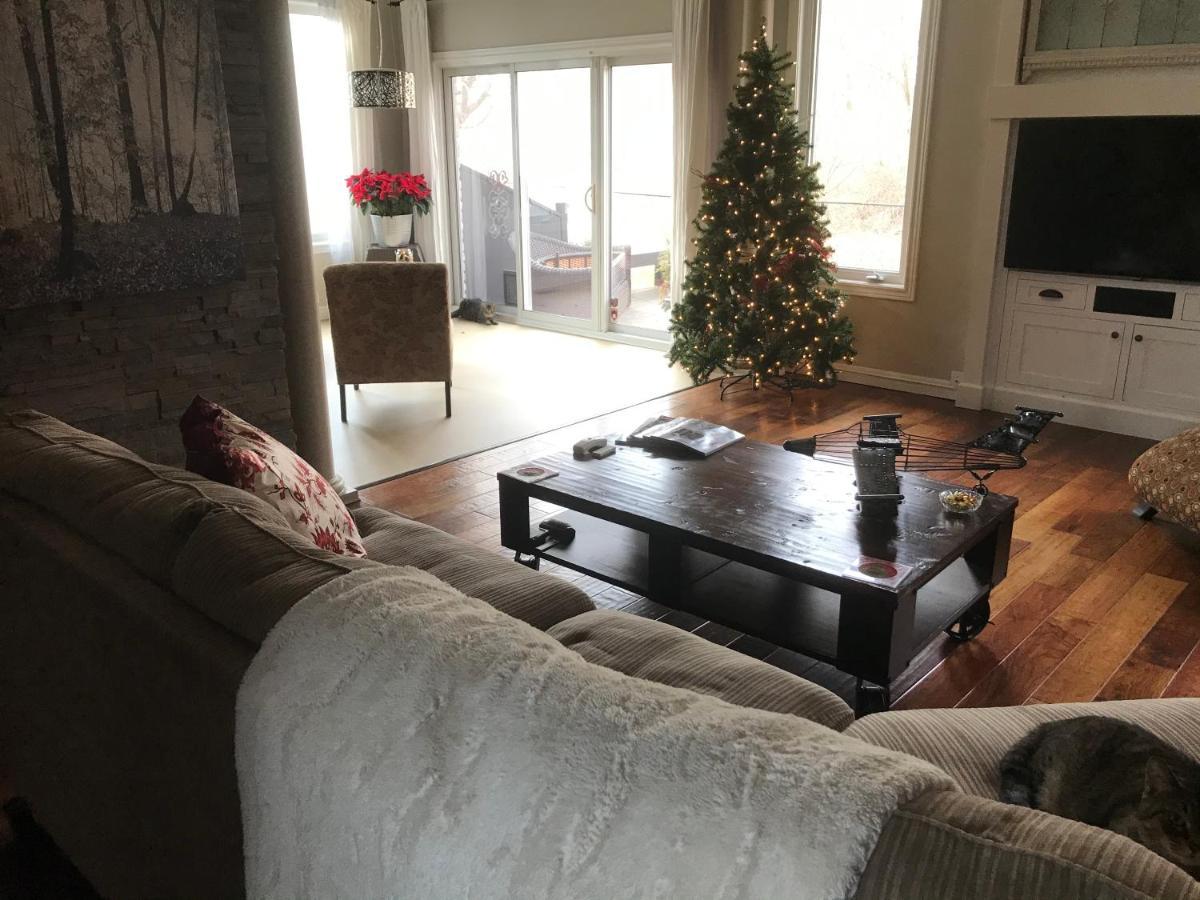 Cozy Luxury On The Thames In Ontario! Apartment Лондон Екстериор снимка